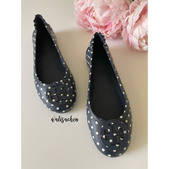 🌙 HP Tory Burch Minnie Travel Ballet Flats in Navy Dots - Picture 3 of 7
